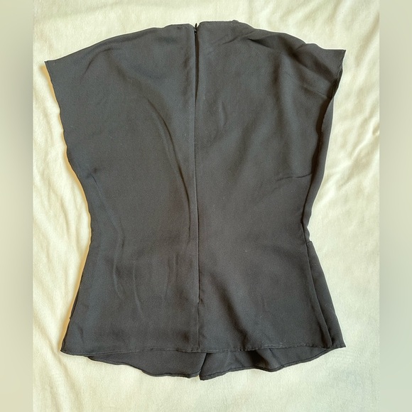 Express Top - Picture 4 of 6